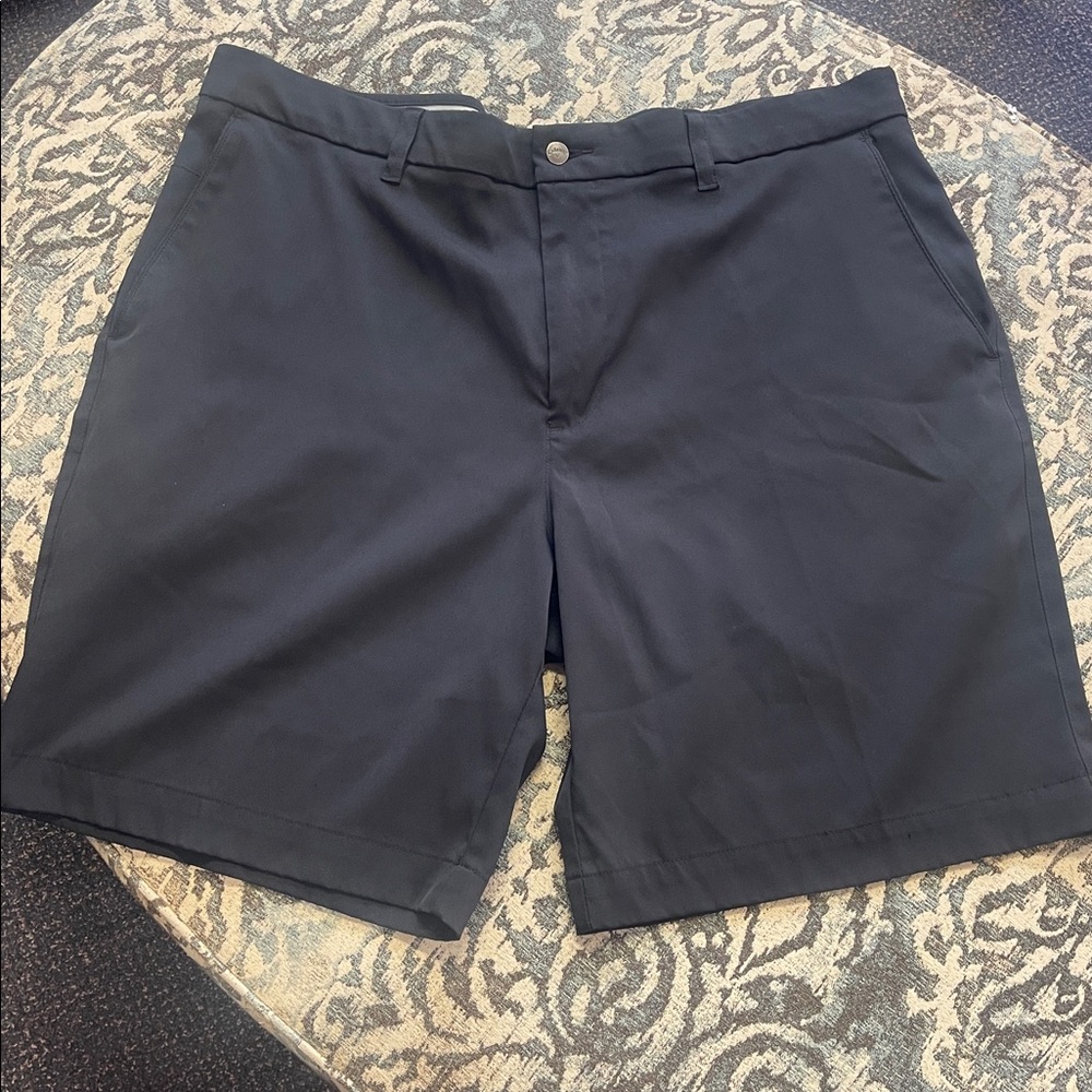 - Men’s‎ Callaway Golf Shorts- black